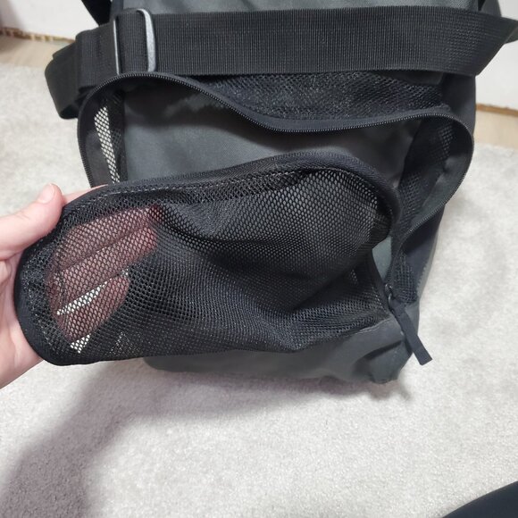 SALOMON Ski Boot Bag Carrying Case Zip Close Shoulder Strap Black Grey Unisex OS - Picture 8 of 14